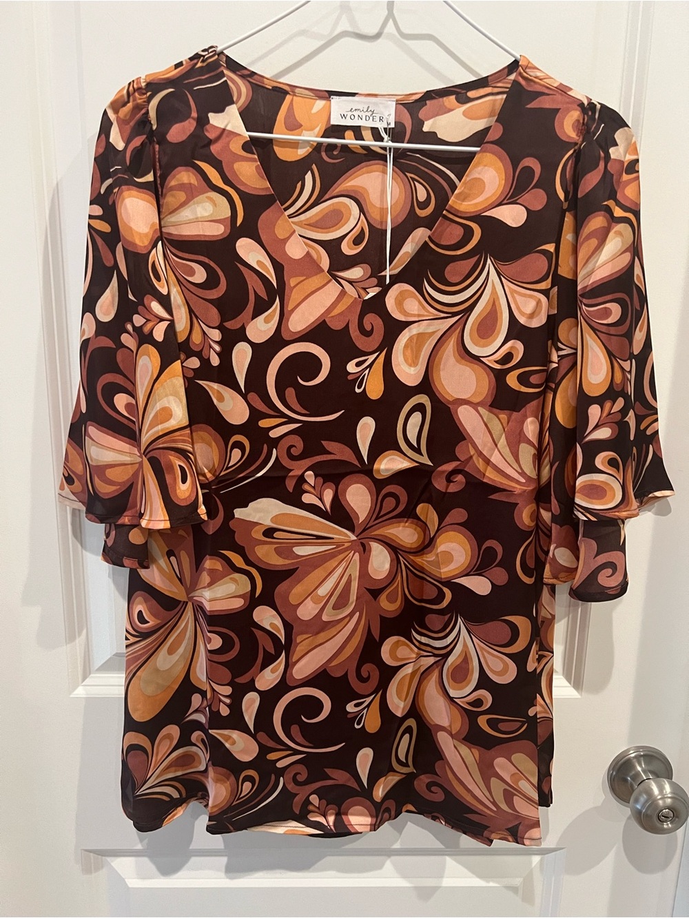 NWT Emily Wonder Top Size Medium